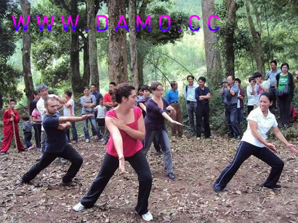 ����